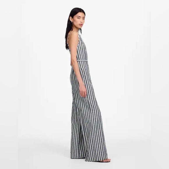 Madewell Pleated Wide-Leg Jumpsuit in
Pinstripe Linen Size 12 - Picture 3 of 6